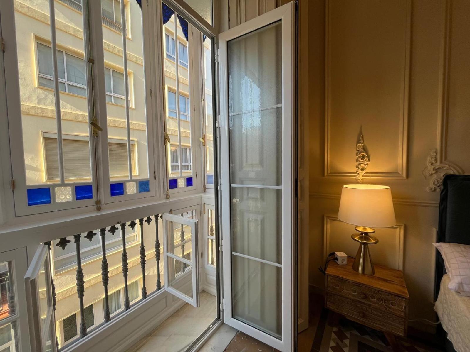 Apartamentos Loles De Cisneros Catedral Málaga Extérieur photo