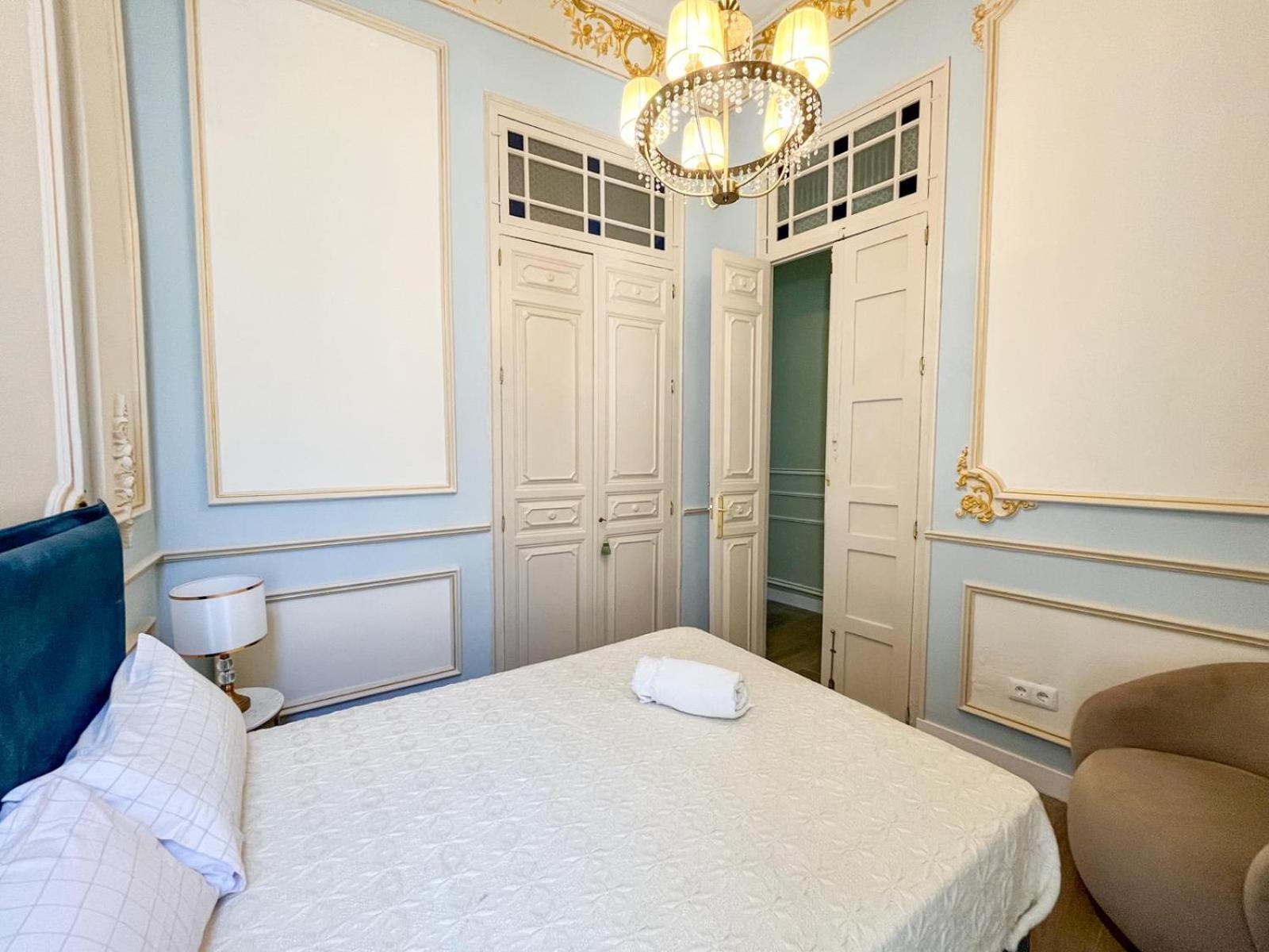 Apartamentos Loles De Cisneros Catedral Málaga Extérieur photo